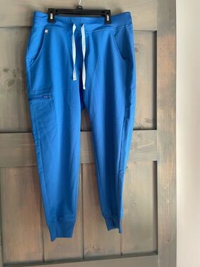 Figs Technical Collection Scrub Top - Bright Blue